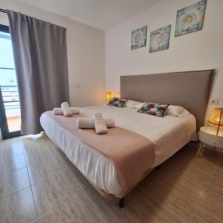 Villa Arpon Santa Rosa 6 By Escape Puerto del Carmen (Lanzarote)