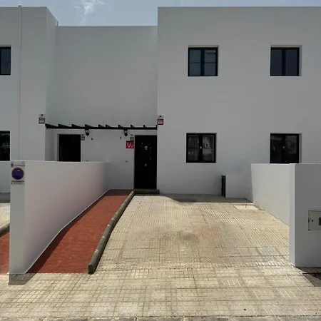 Villa Arpon Santa Rosa 6 By Escape