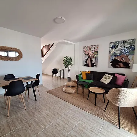 Villa Arpon Santa Rosa 6 By Escape